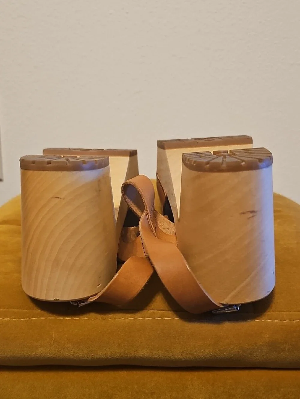 ●●SWEDISH HASBEENS TAN CLOG SANDALS SIZE EU40 US9.5-10 NWOB●●